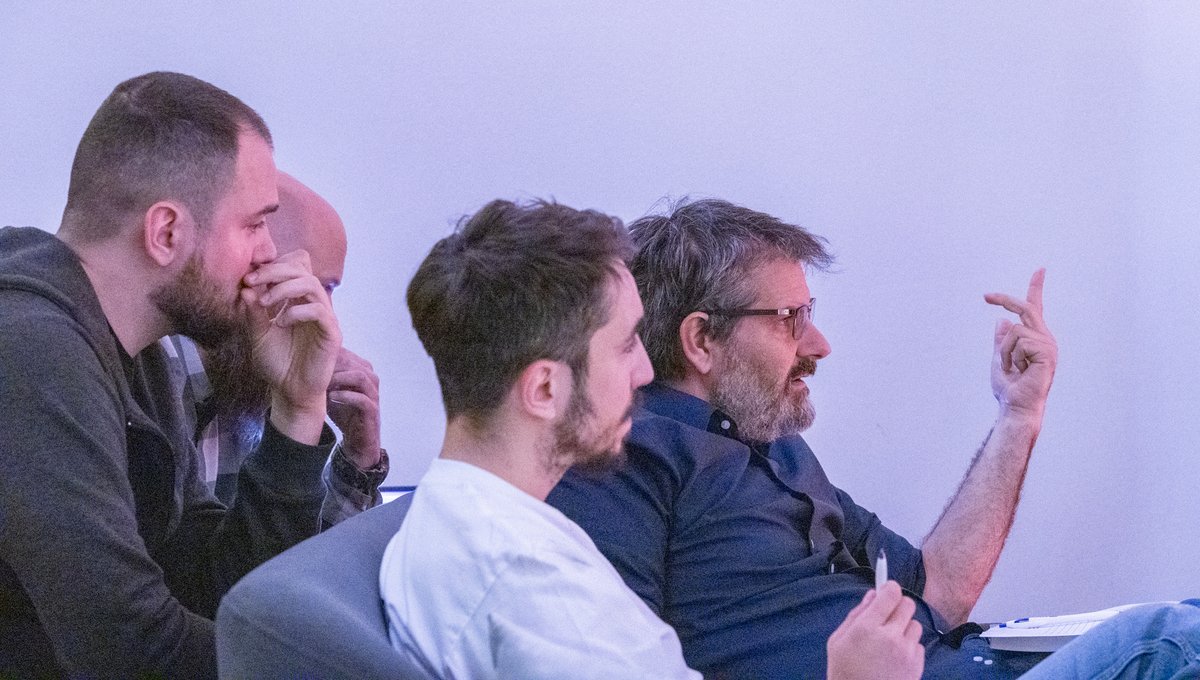 Money Agent Hackathon — timovi rade